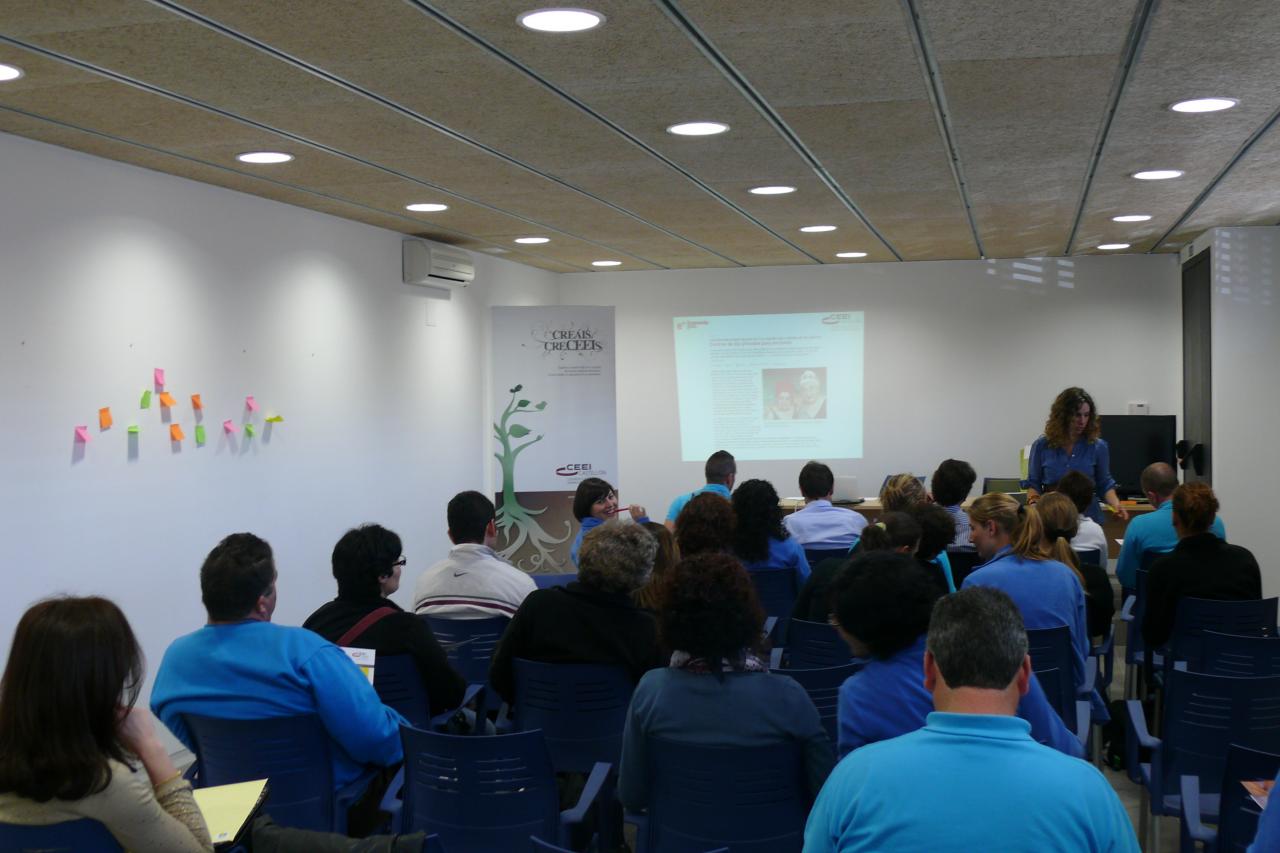 Emprende +: Tendencias y Oportunidades de negocio. Jornada en Vall d�Uix�