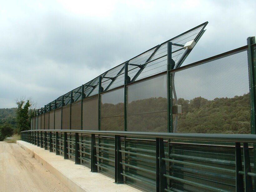 Sistemas de seguridad para infraestructuras ferroviarias | METALESA SEGURIDAD VIAL