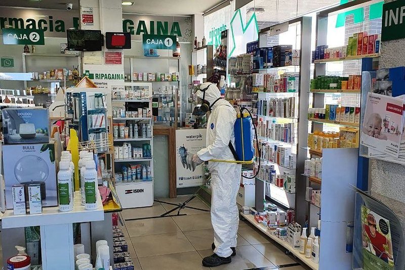 Desinfecci�n ante el COVID-19 en farmacia de Navarra